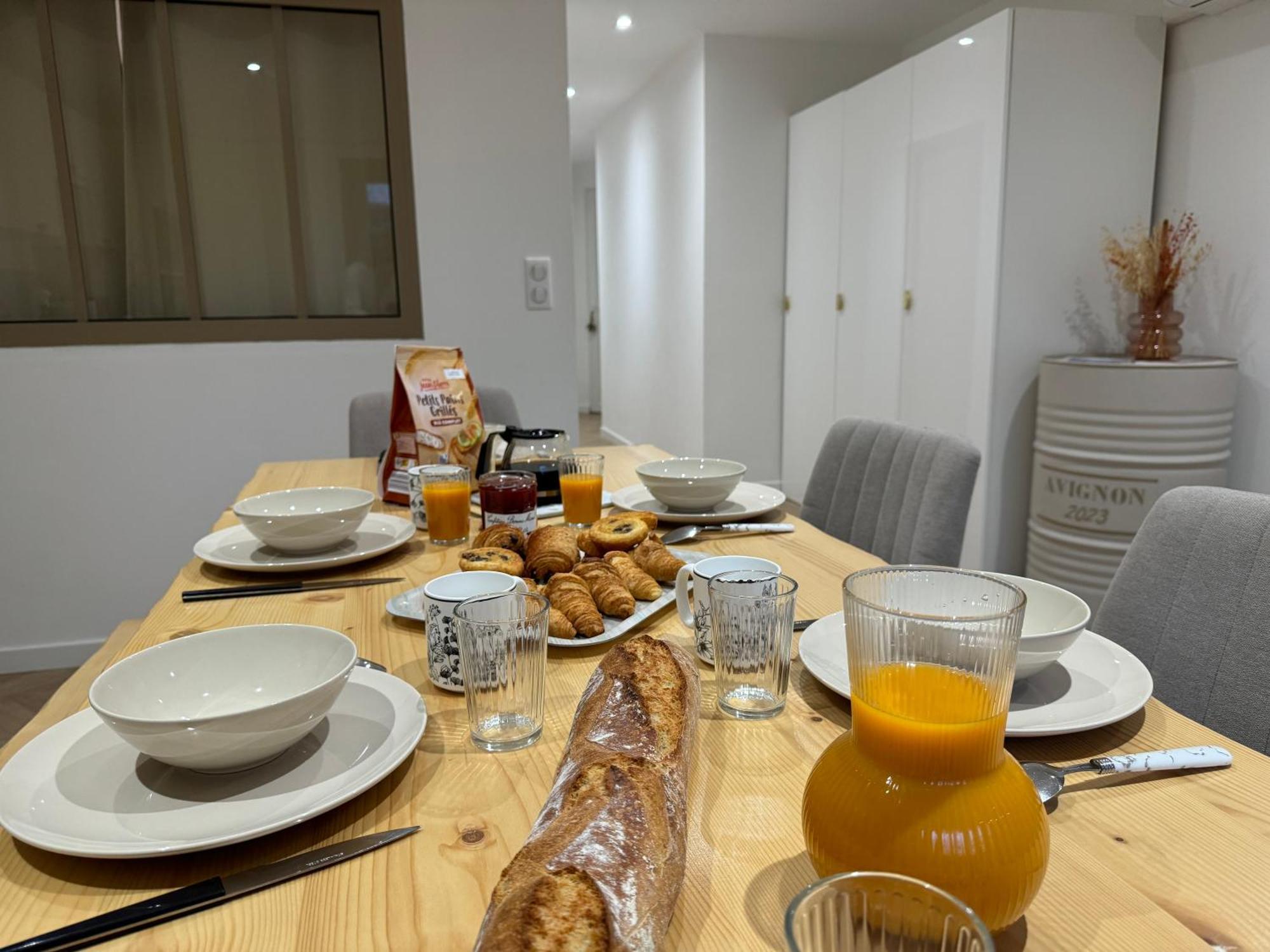 Le Rive Droite - Gare Centre - Wifi - Terrasse - Face Remparts Apartment Avignon Luaran gambar