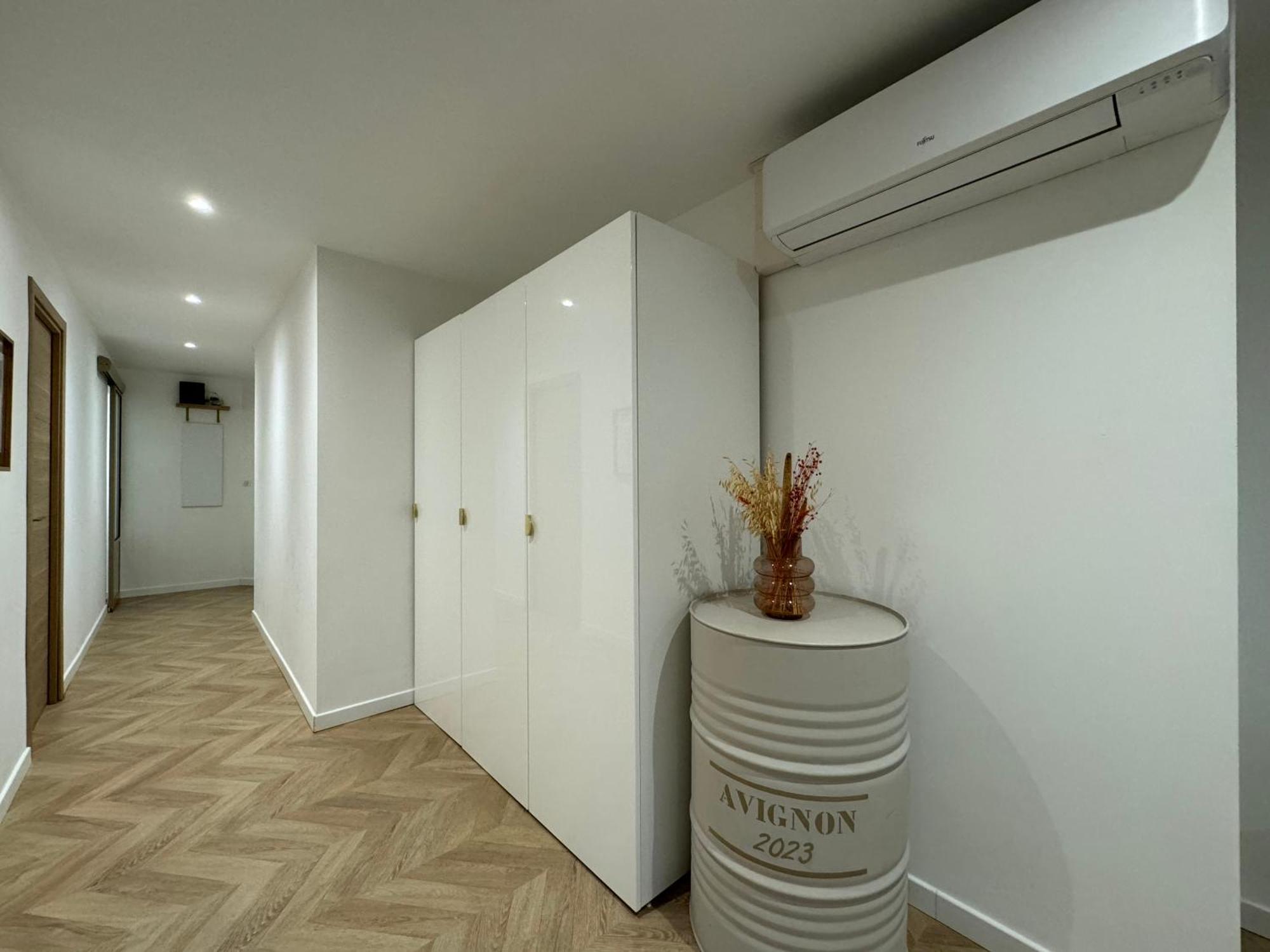 Le Rive Droite - Gare Centre - Wifi - Terrasse - Face Remparts Apartment Avignon Luaran gambar